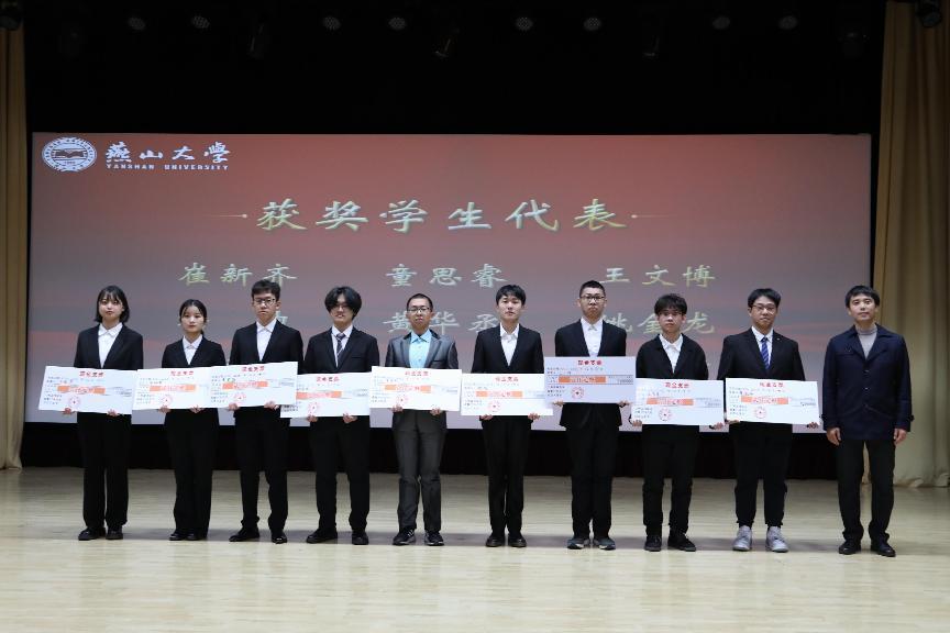 9075d0bb29ccf0d184357f131aeb8c1